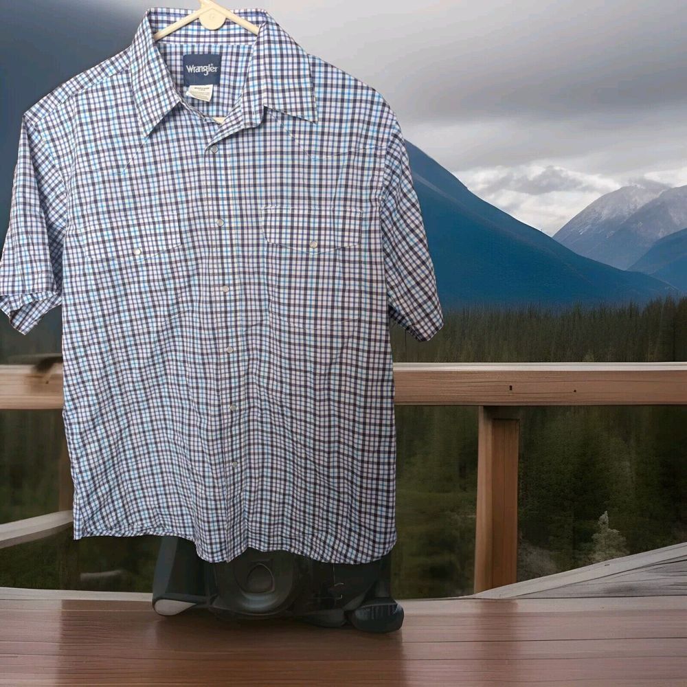 Wrangler Western‎ Shirt Men's L Short Sleeve Blues Plaid Pearl Snaps Exc